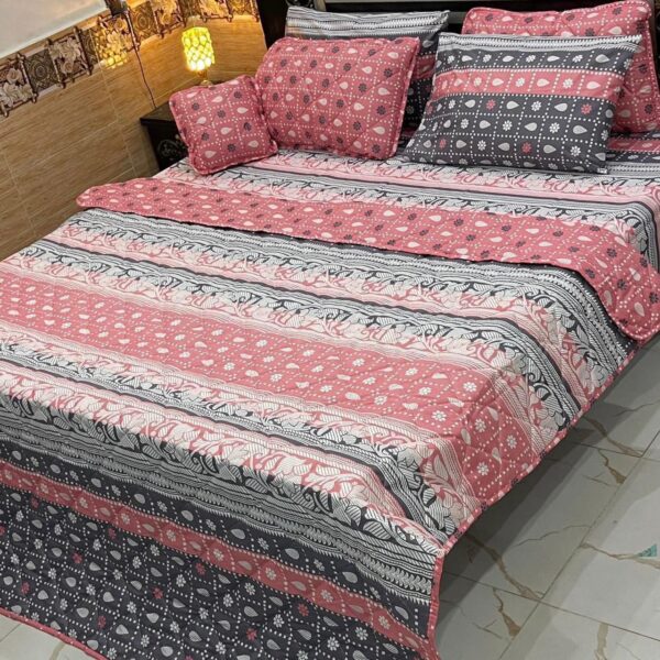  7-Piece Printed Comforter Set – Luxurious & Cozy 