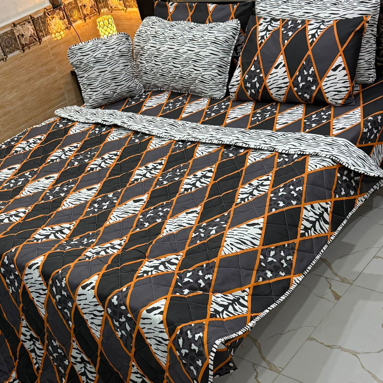 7-Piece Printed Comforter Set – Luxurious & Cozy